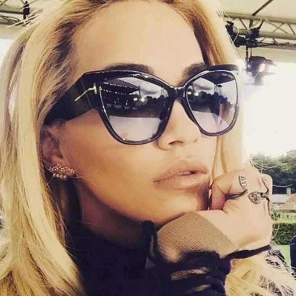 Oversized Glossy Black Cat Eye Sunglasses - Picture 5 of 5